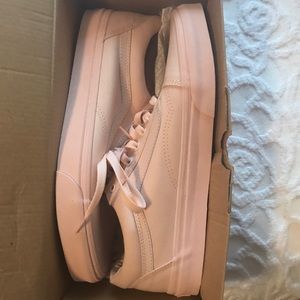BRAND NEW VANS peach blush